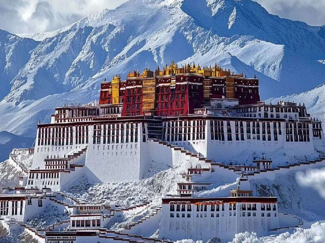 The Best Christmas Gifts for Your Long-Distance Boyfriend