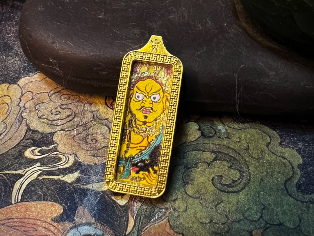 What Jewelry Symbolizes Protection and Positive Energy?