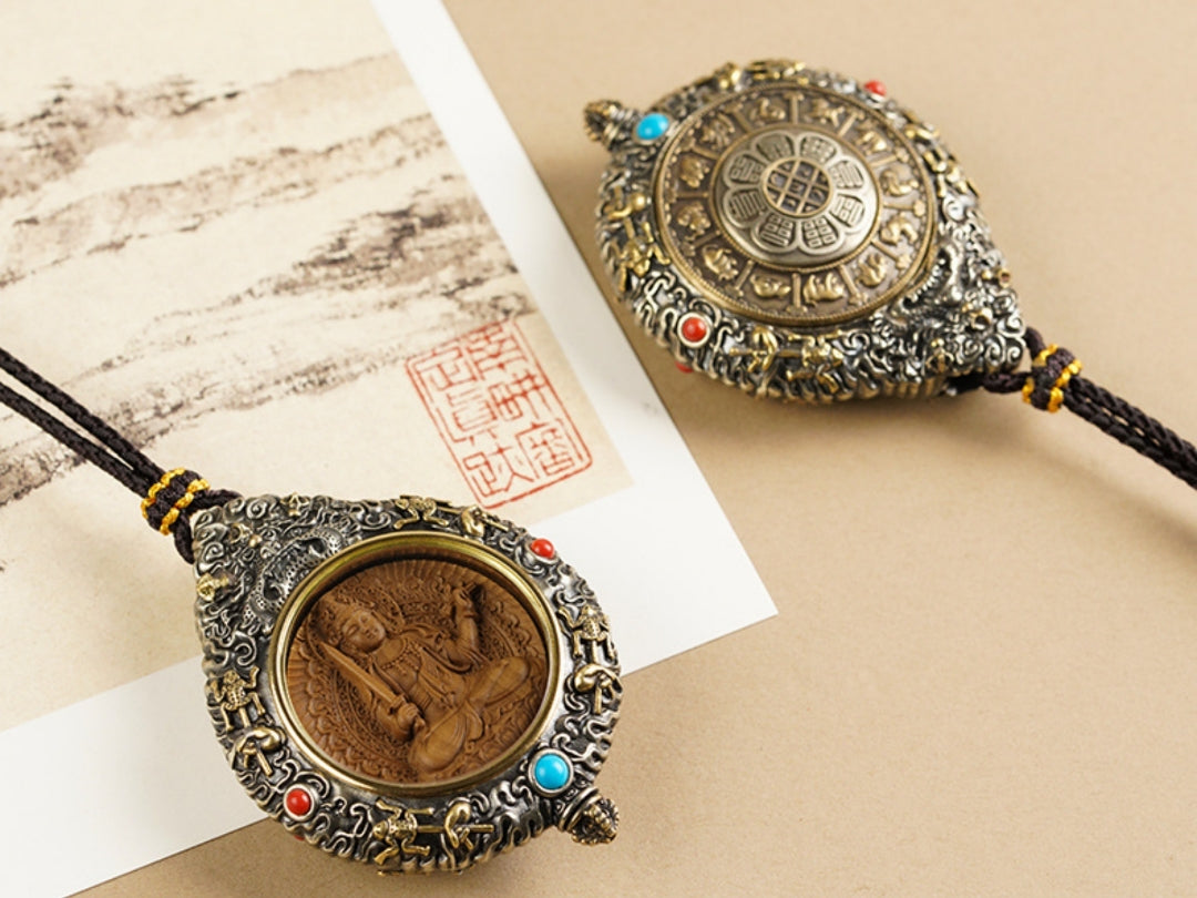 Early Bird Spirit: Tips for Holiday Pre-Ordering of Himalayan Jewelry
