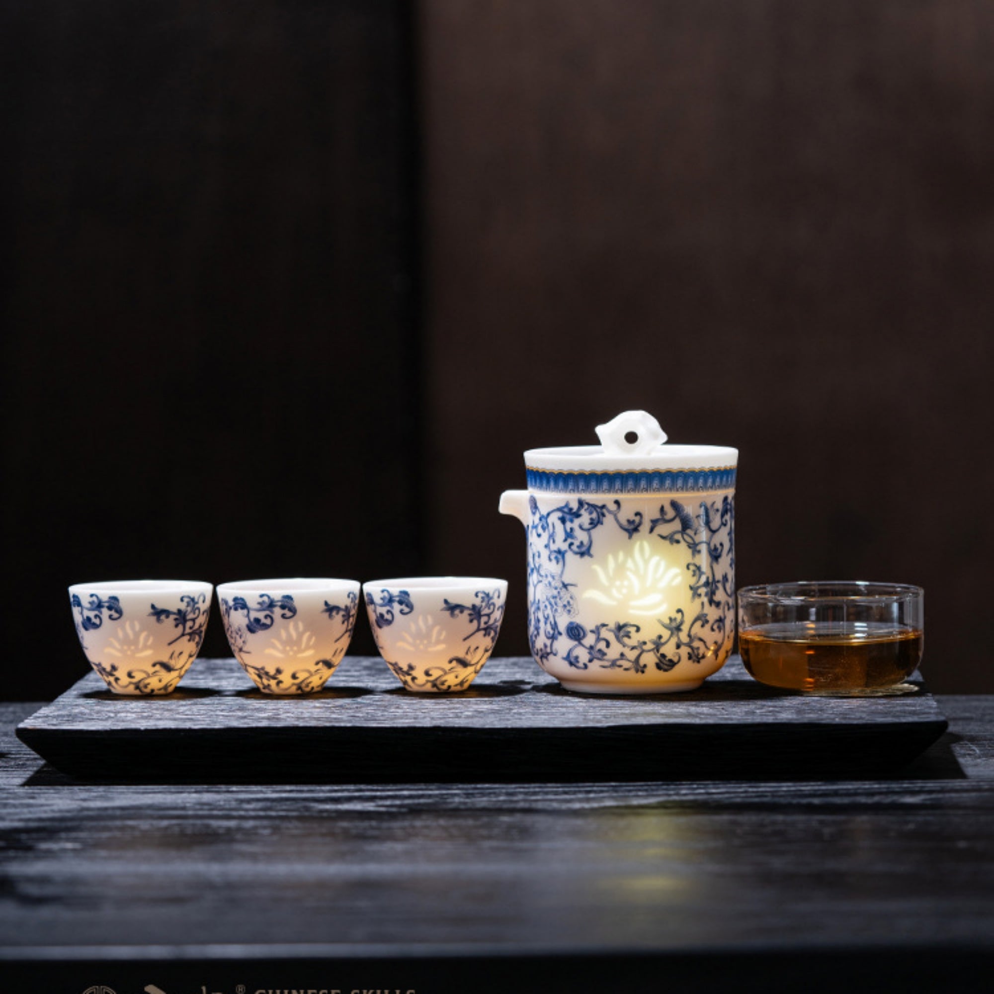 Blue and White Pattern Linglong Nephrite Porcelain Tea Set