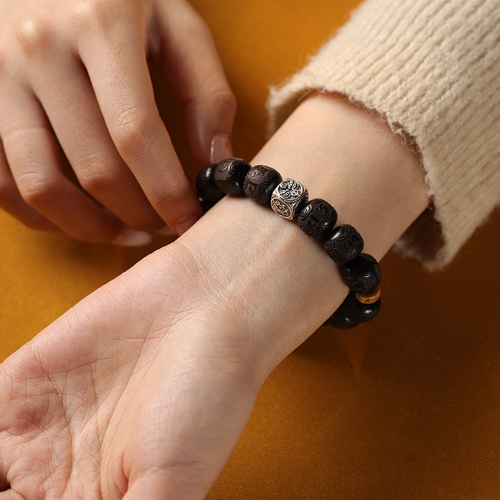 Natural Sandalwood & Tibetan Silver Zakiram Mala Bracelet