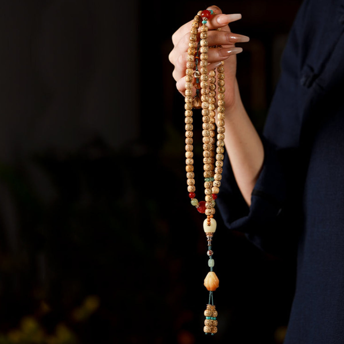 Tibetan 108-Bead Star & Moon Bodhi Buddha’s Hand Bracelet
