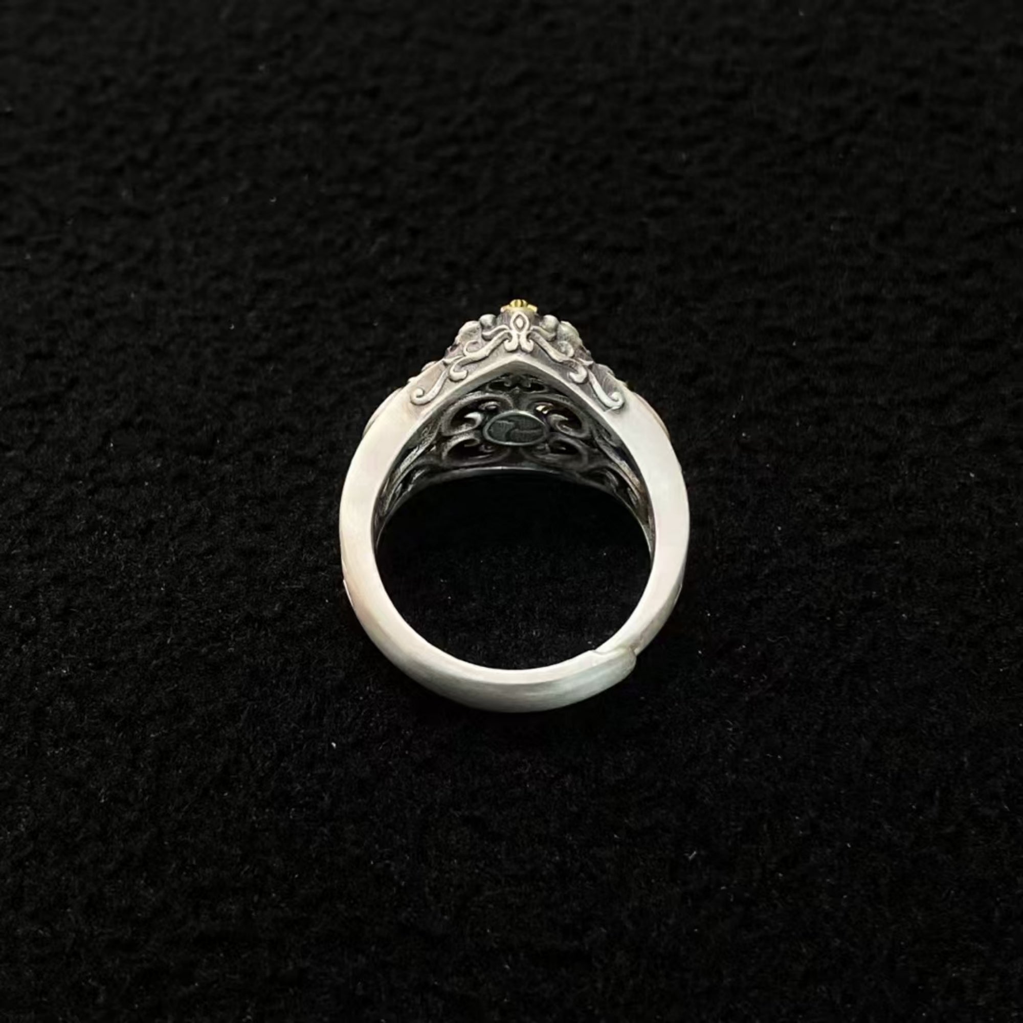Tibetan Buddhist Zhibazha Sapphire Silver Ring