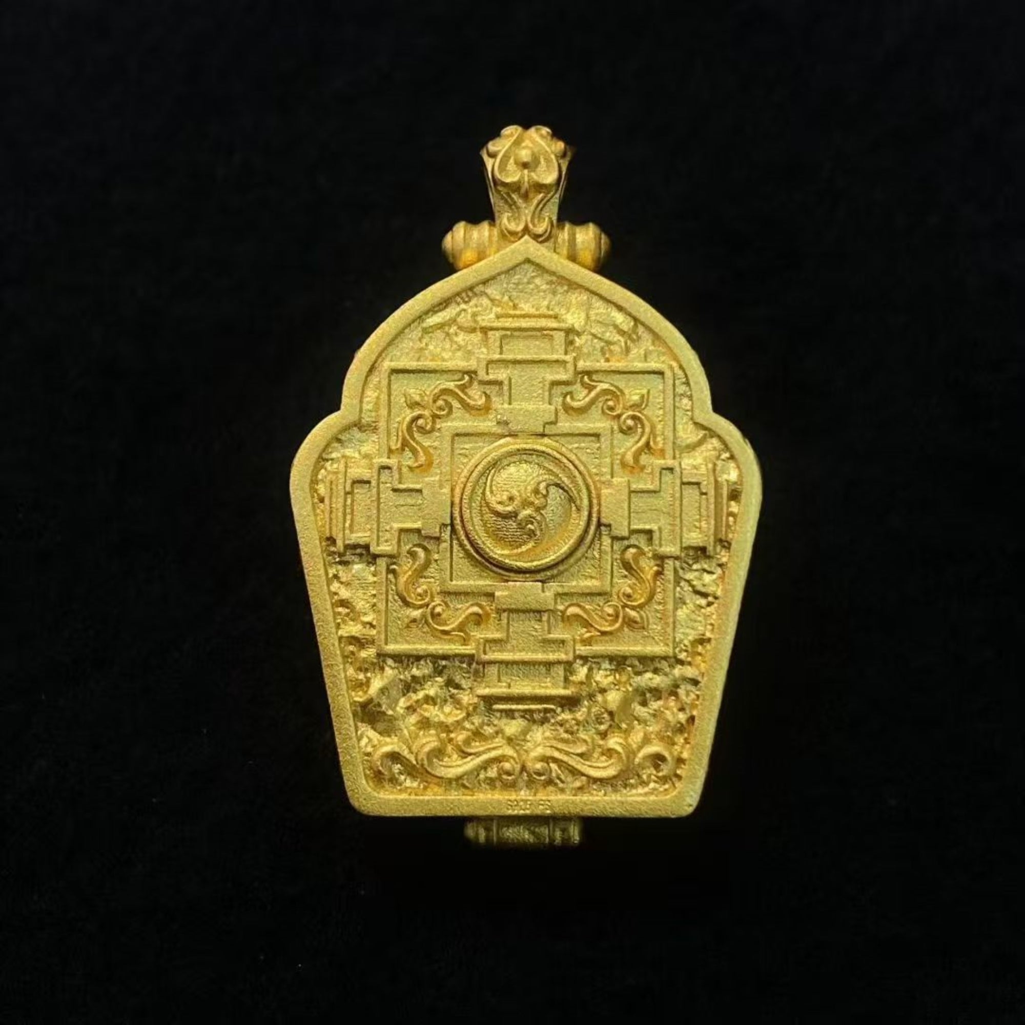 Tibetan Sterling Silver Kṣitigarbha Gawu Box Pendant