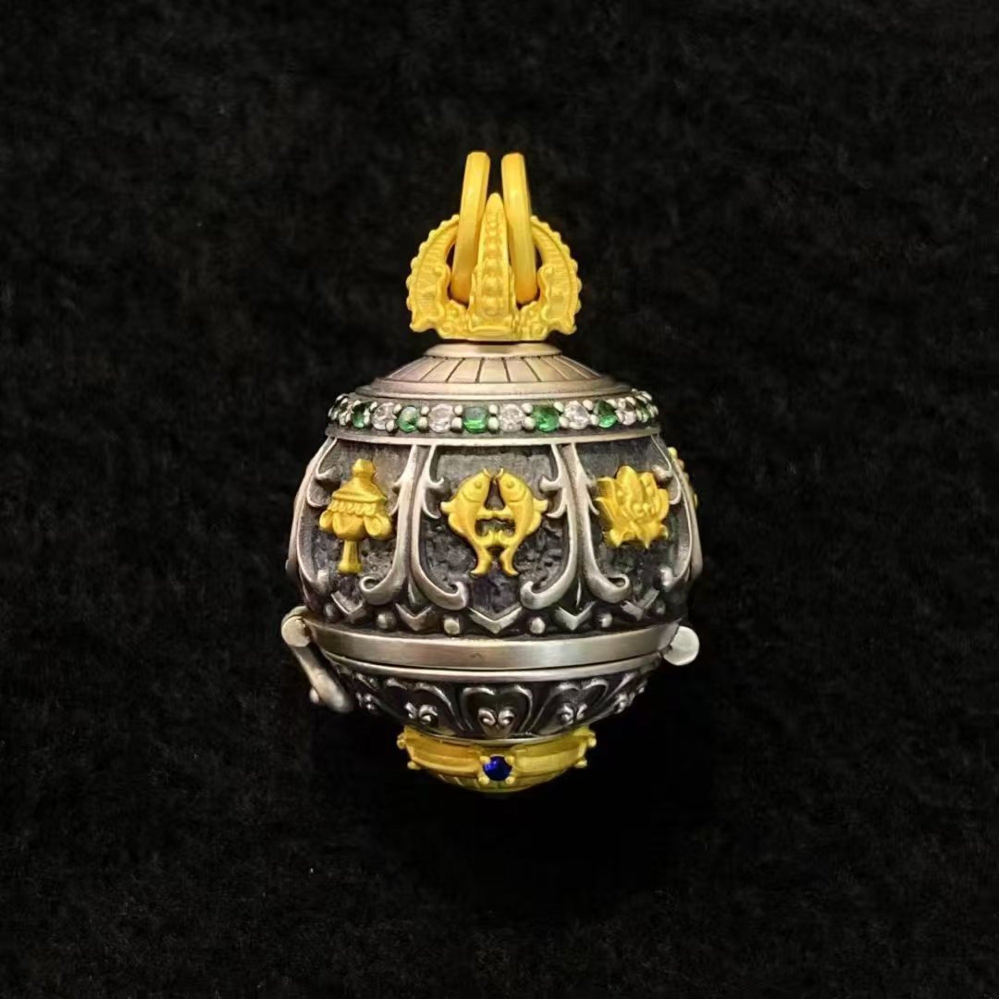 Tibetan Sterling Silver Shakyamuni Buddha & Ashtamangala Pendant Necklace