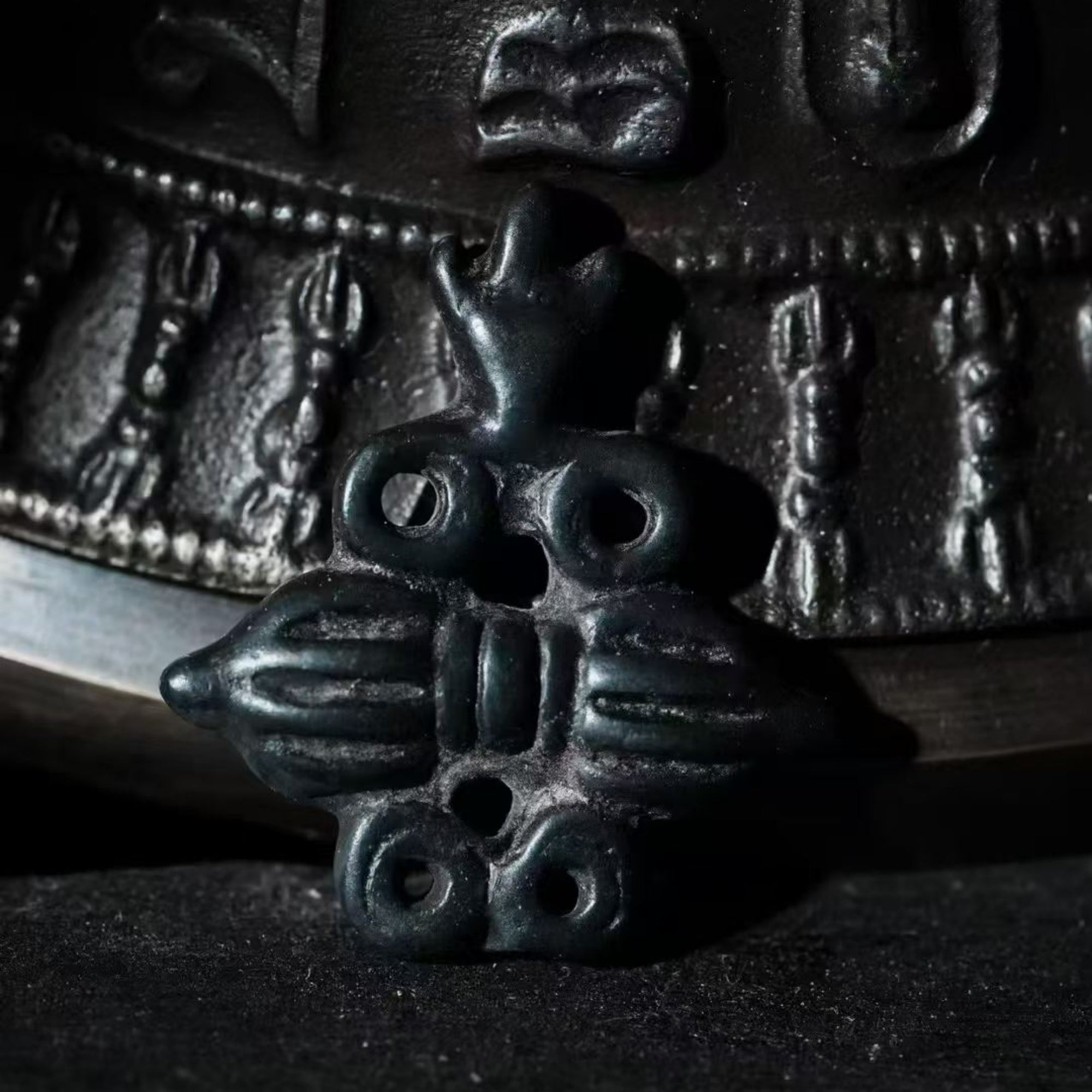 Tibetan Thokcha Vajra Amulet