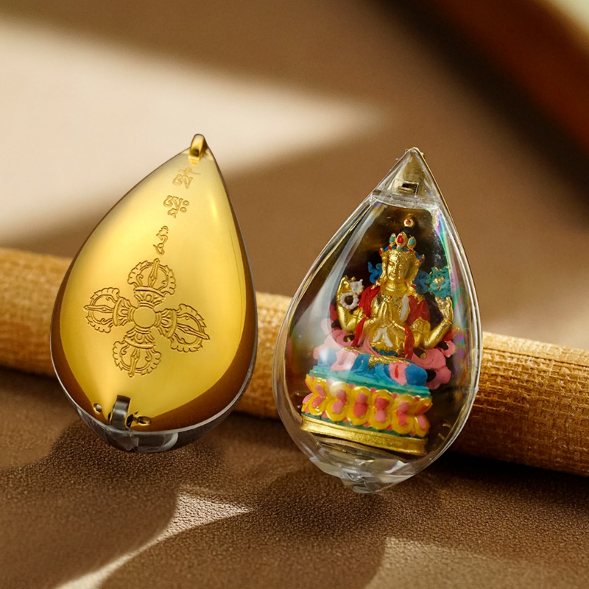 QiLing Aura Hand-Painted 3D Teardrop Tibetan Buddha Pendant Necklace (Gawu Box)