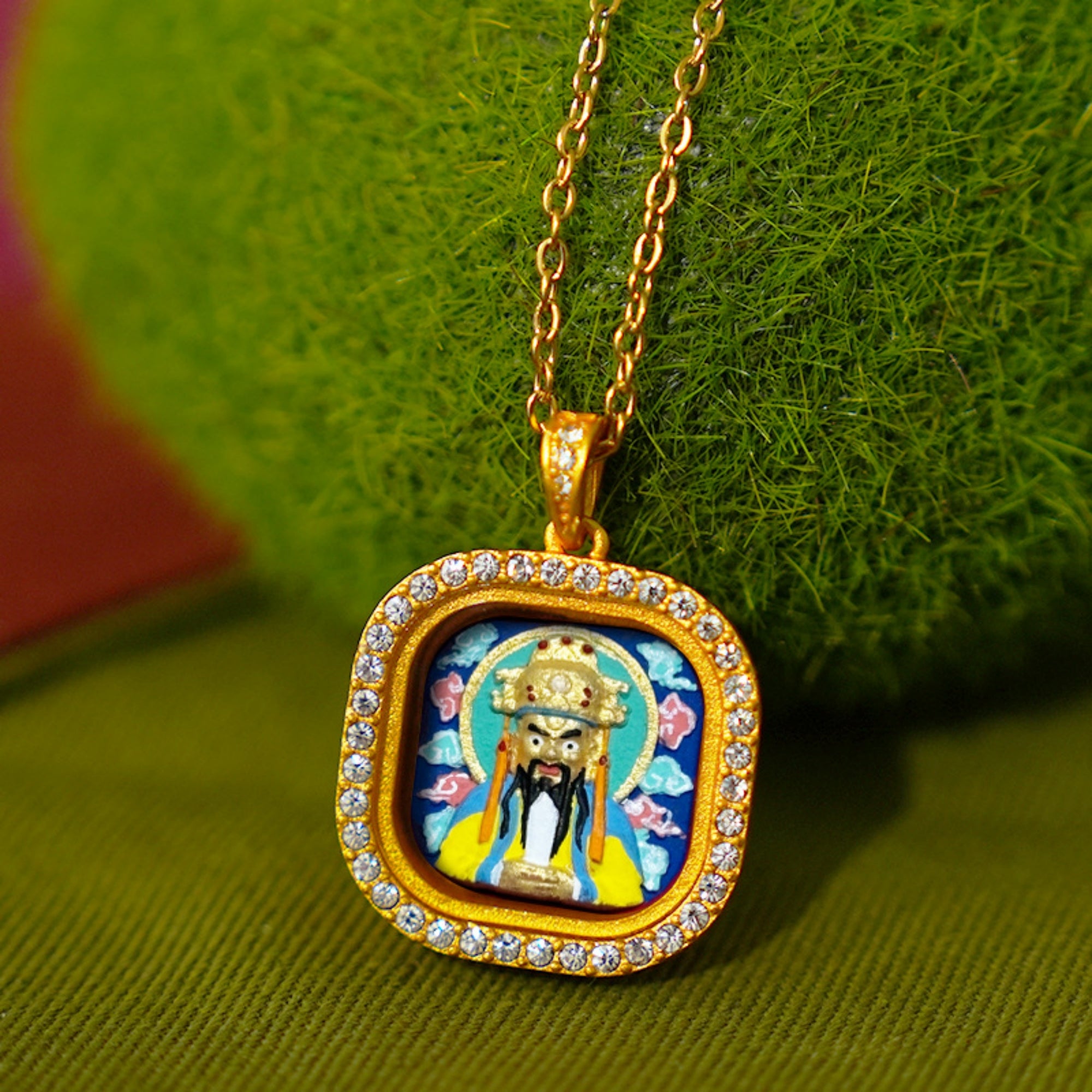 QiLing Aura Modern Style Hand-Painted Zakiram Thangka Pendant Necklace