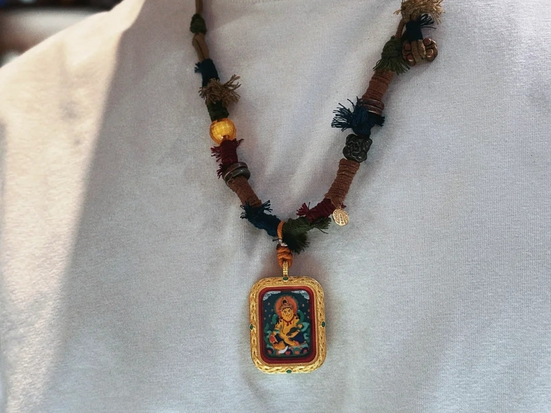 Zodiac Pendant Gift Guide: Choosing the Right Thangka Pendant by Birth Year