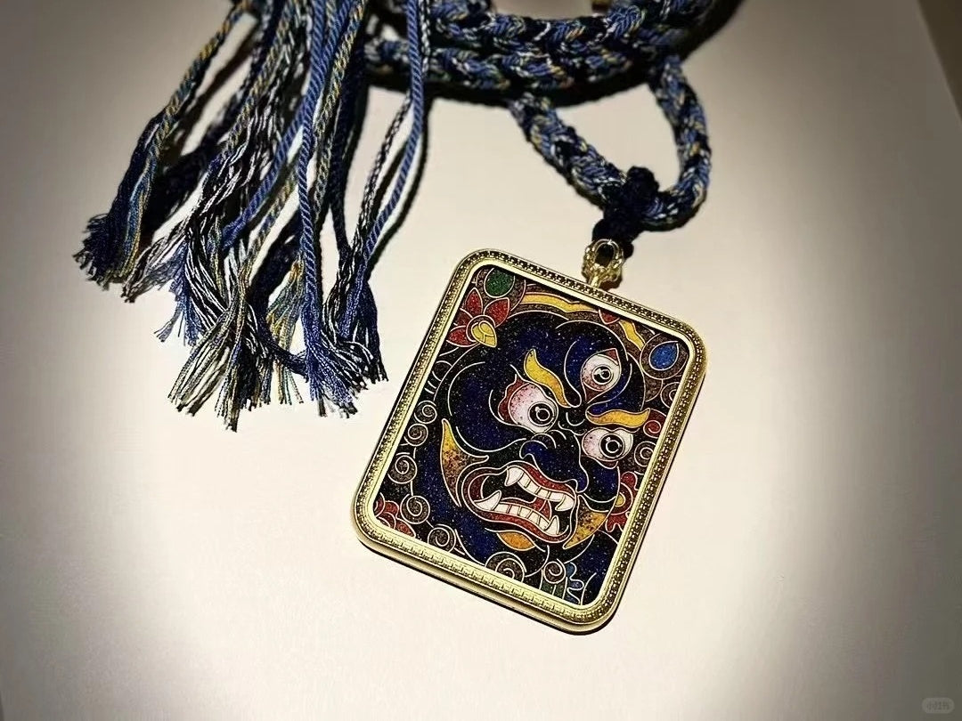 Unlocking the Art of Thangka: Tibetan Spiritual Paintings in Jewelry