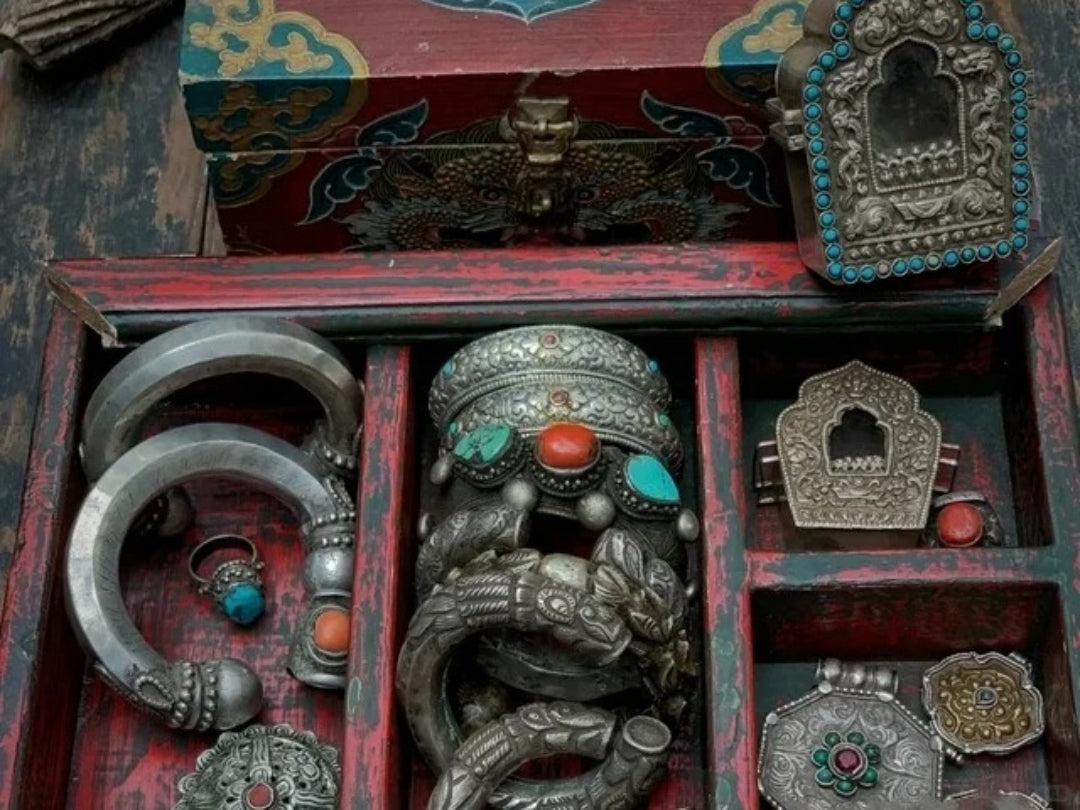Apprentice to Master: Inside a Tibetan Silver Workshop