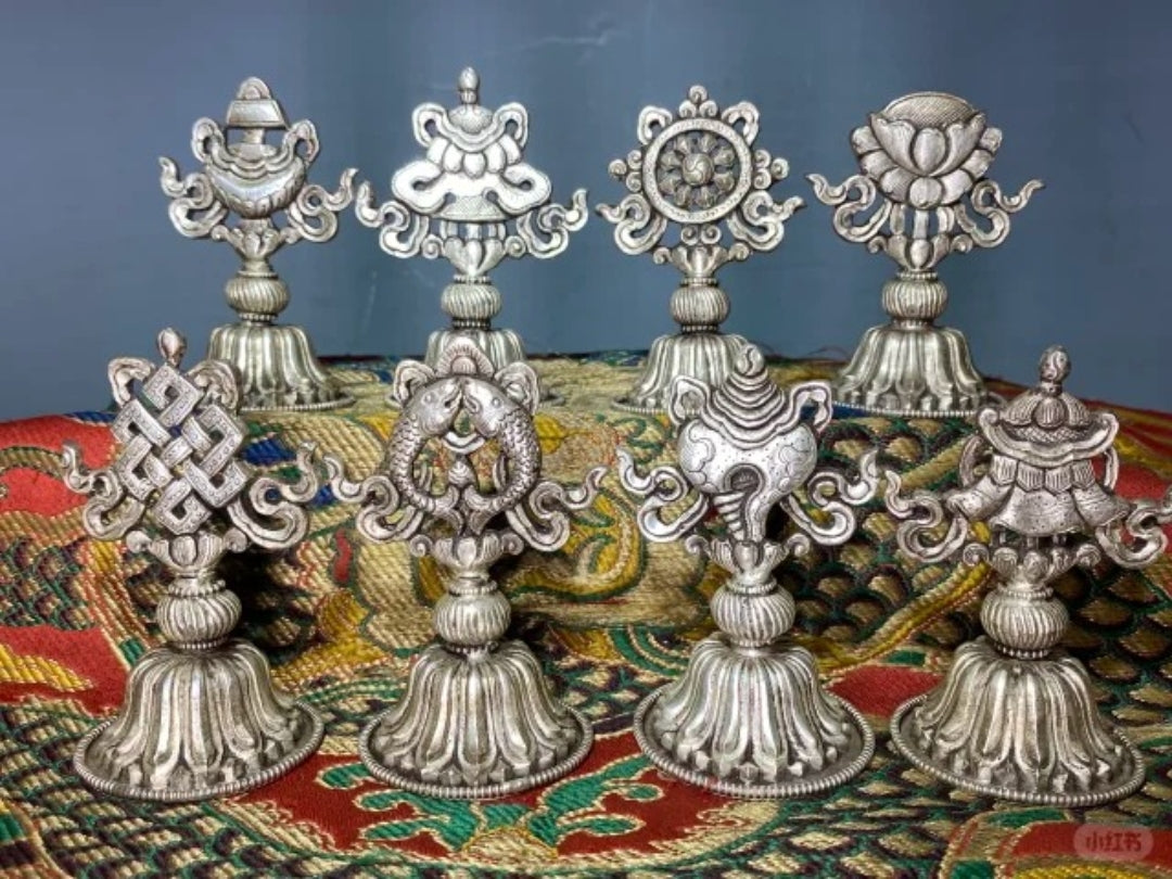 Tashi Tagye: Tracing a Royal Auspice in Tibetan Design