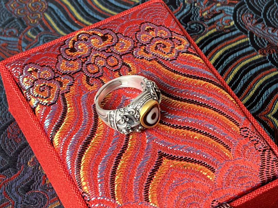 From Monastery to Main Street: The Revival of Tibetan Silversmithing