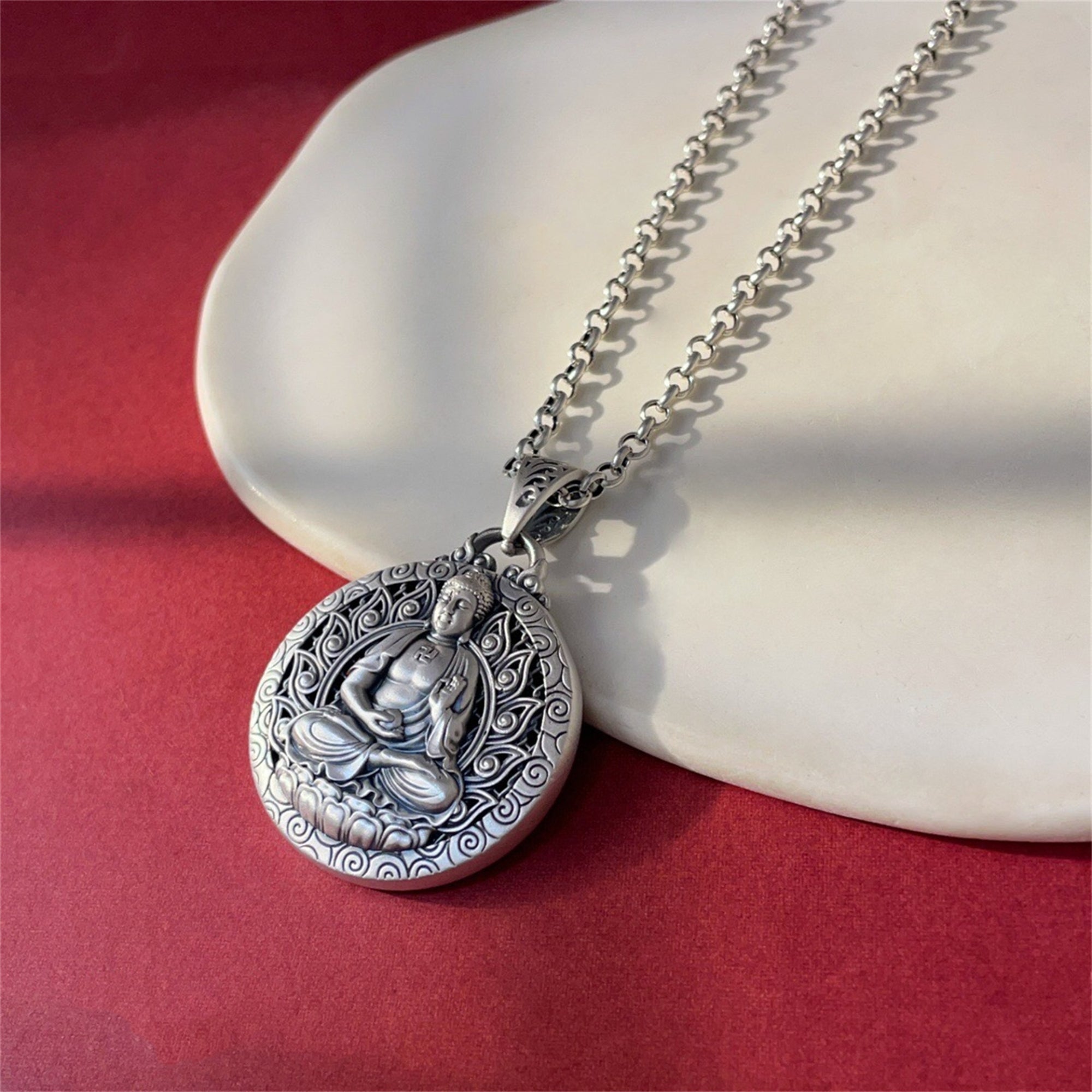 Six-Syllable Mantra Guardian Buddha Amulet Necklace