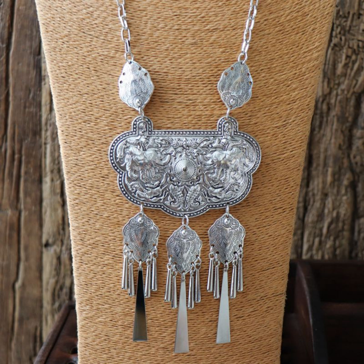 QiLing Aura Ethnic Style Miao Handmade Necklace