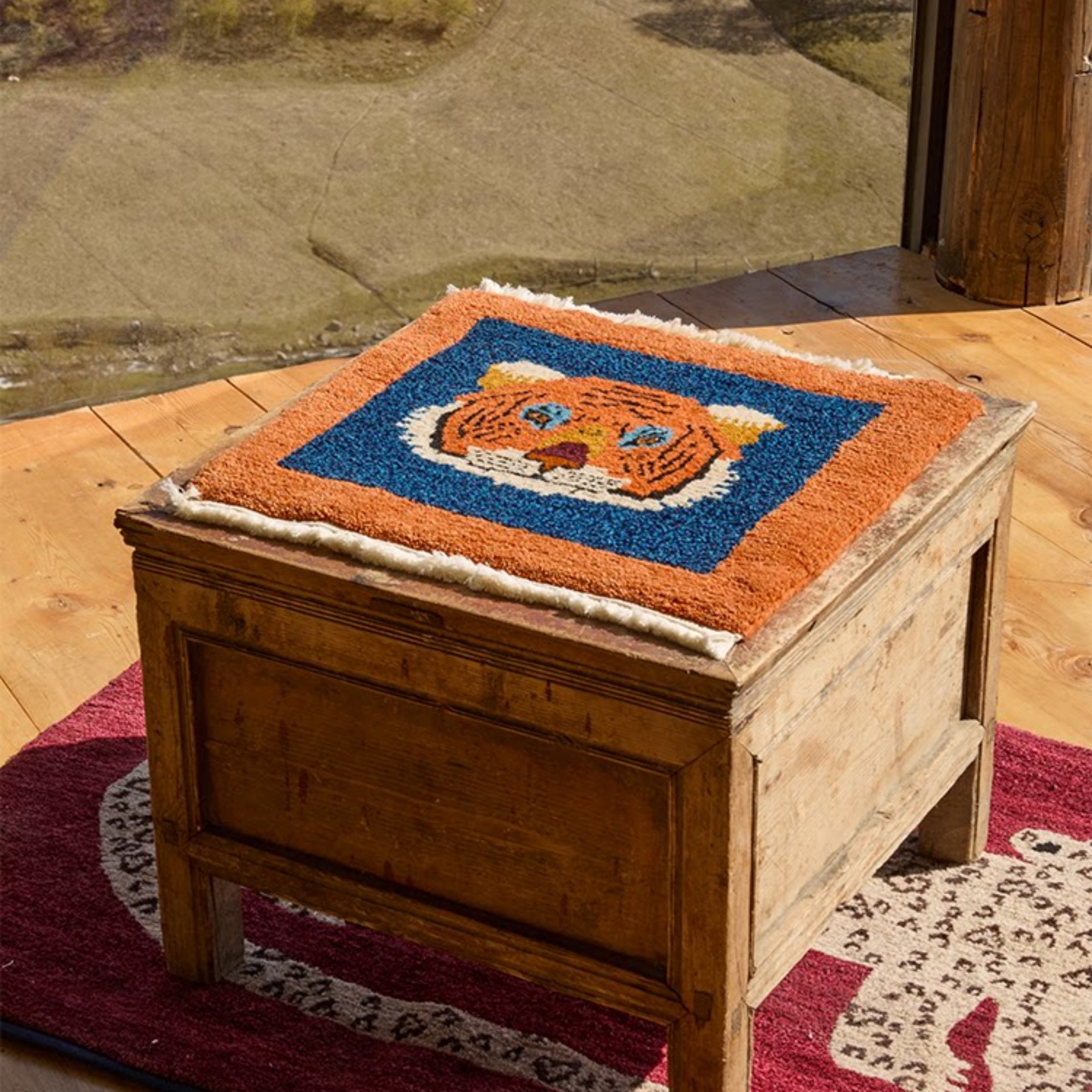 Snowland Animal Guardian Handmade Square Tibetan Wool Rug