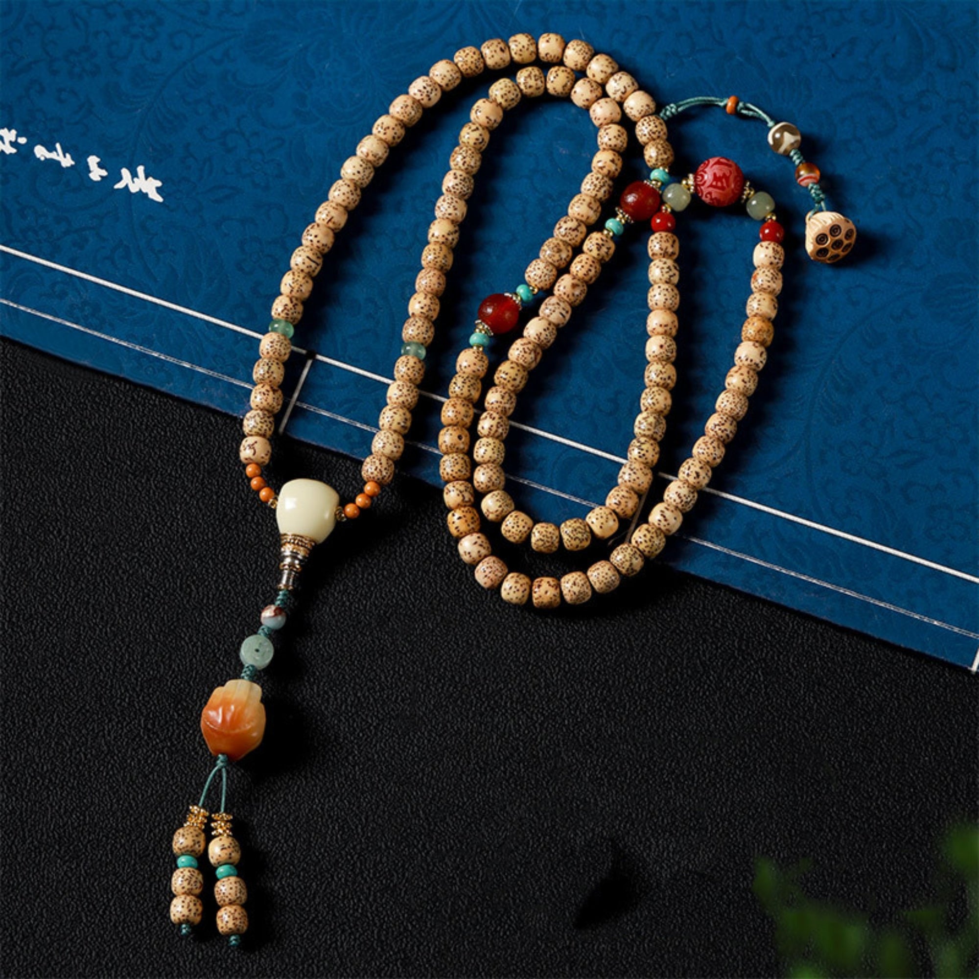 Tibetan 108-Bead Star & Moon Bodhi Buddha’s Hand Bracelet