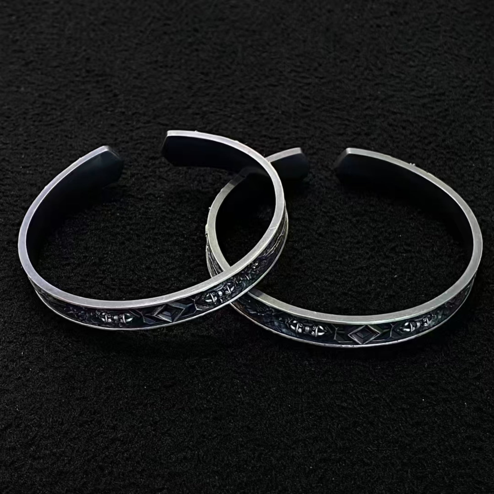 Tibetan Hand-Carved Chitipati Silver Bangle