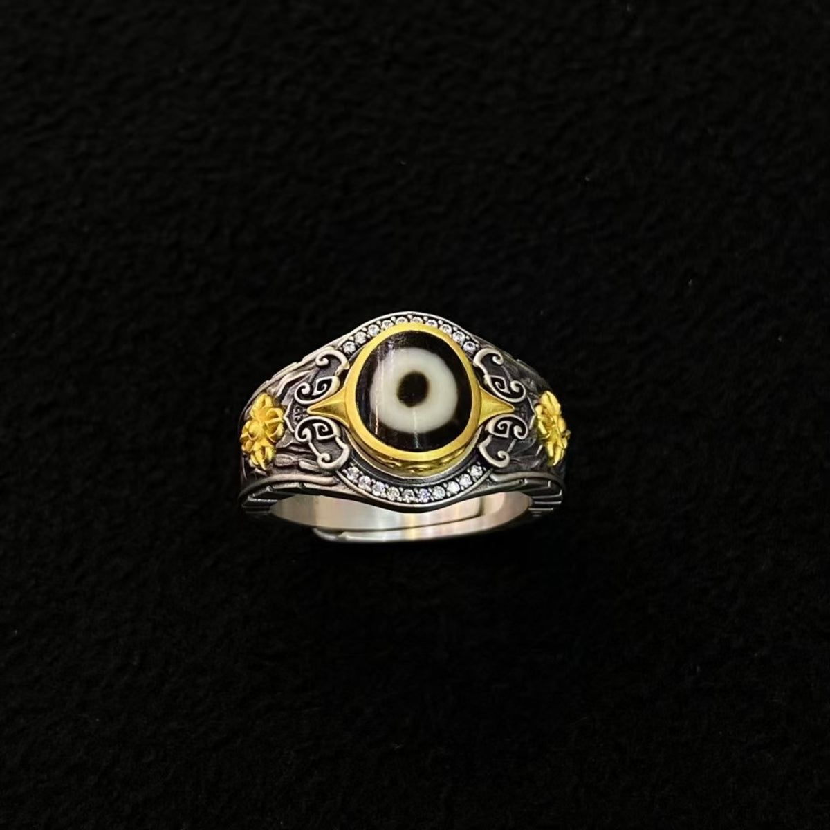 Tibetan Handcrafted Vajra Dzi Silver Ring