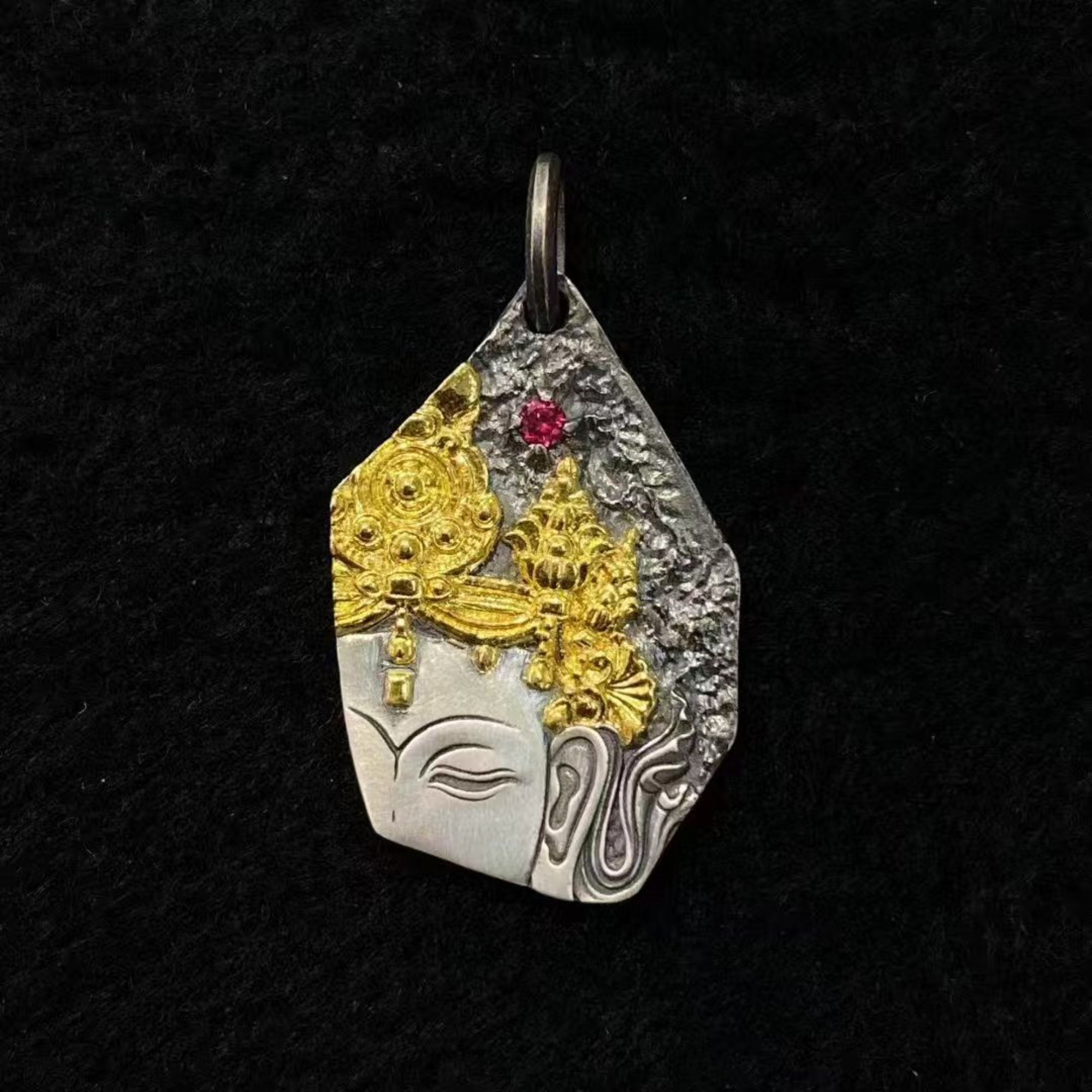 Tibetan Rescuer Deity Pendant Necklace
