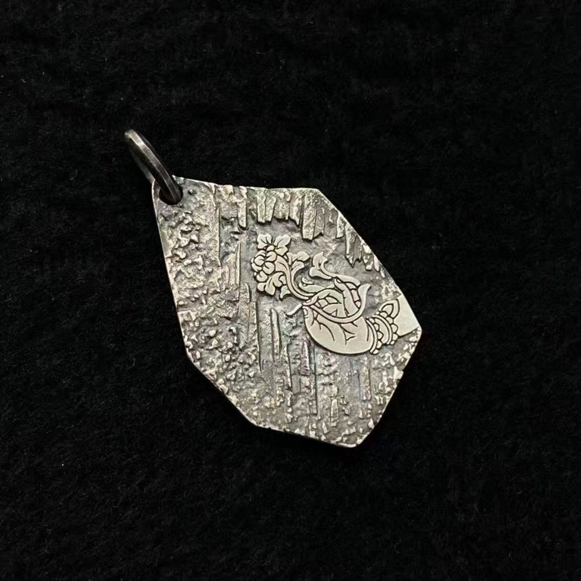 Tibetan Rescuer Deity Pendant Necklace