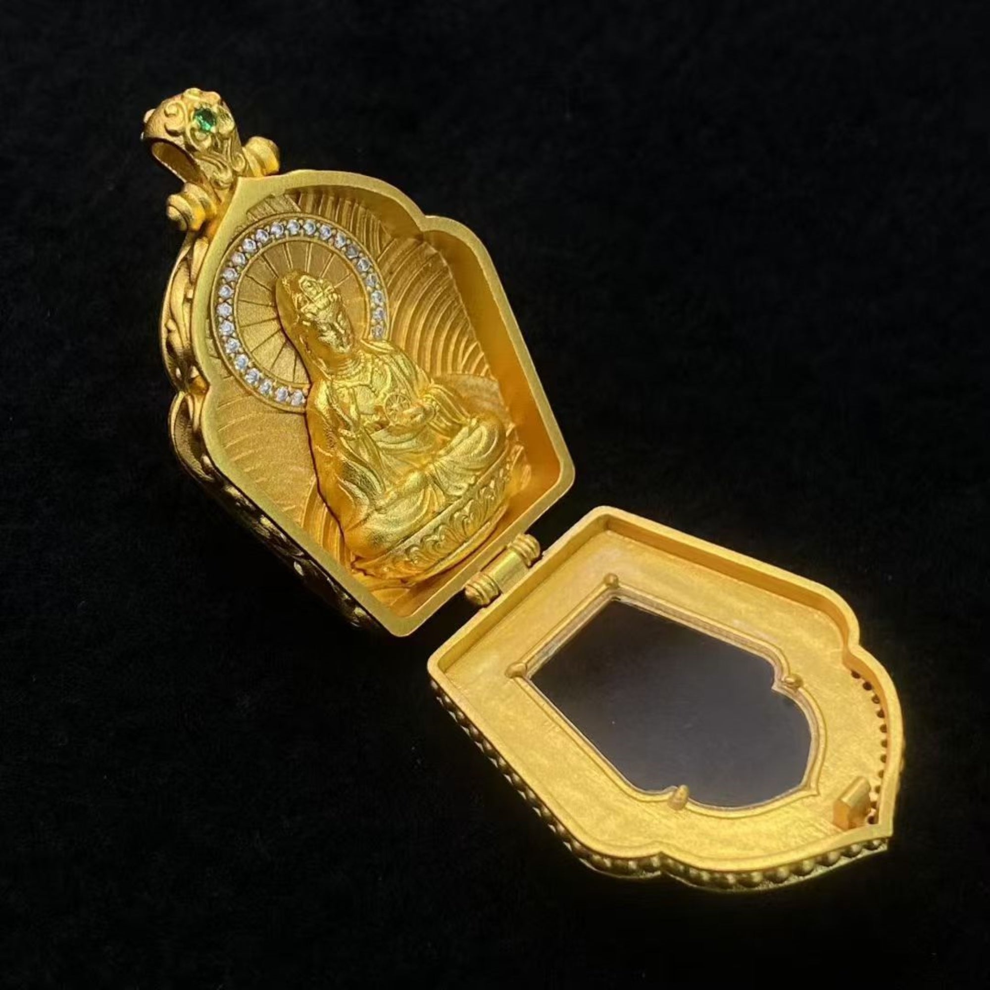 Tibetan Sterling Silver Avalokiteshvara Gawu Box Pendant