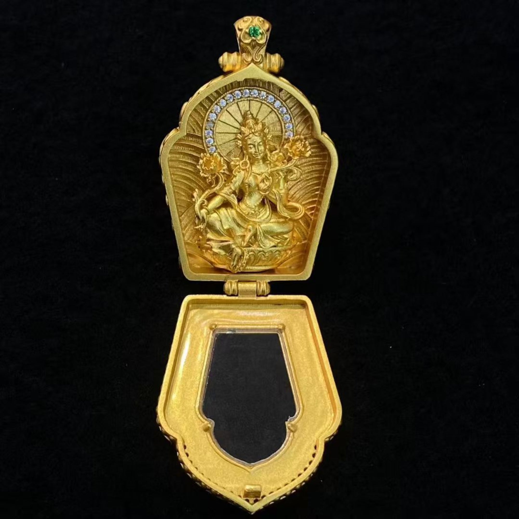 Tibetan Sterling Silver Green Tara Gawu Box Pendant