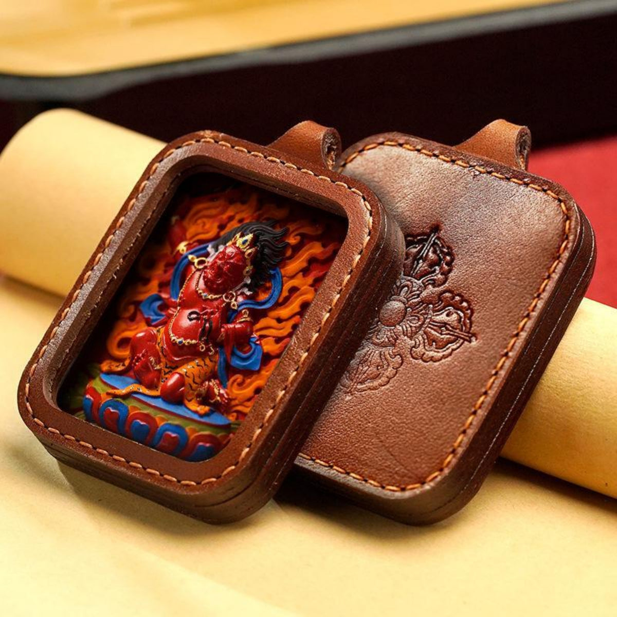 QiLing Aura Hand-Painted Cinnabar Buddha Thangka Necklace (Gawu Box)