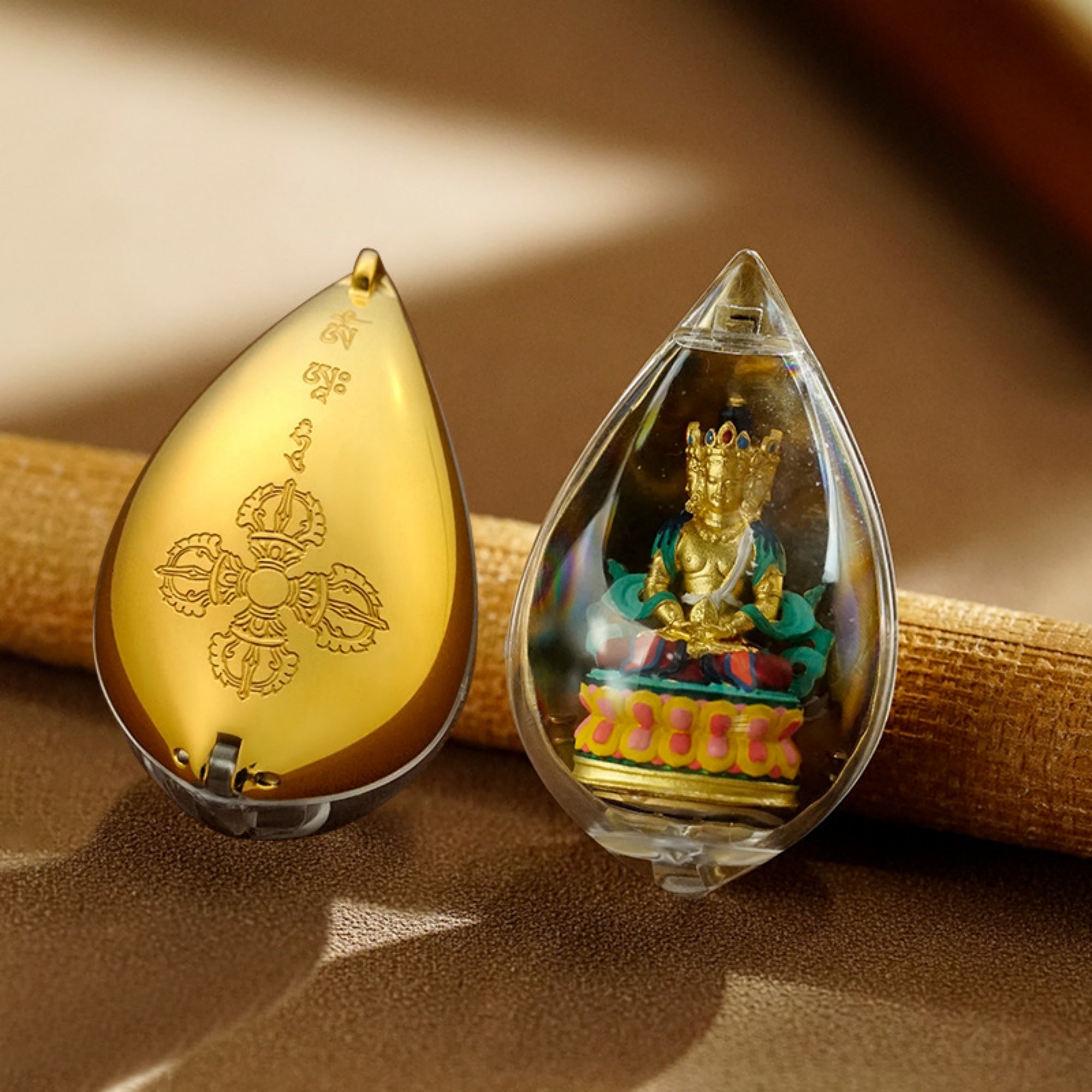 QiLing Aura Hand-Painted 3D Teardrop Tibetan Buddha Pendant Necklace (Gawu Box)